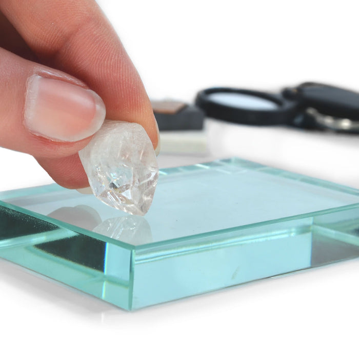 Eisco - Mineral Test Kit with 9 Raw Mineral Samples and Testing Tools - Includes Streak Plate, Magnet, Hand Lens, and More - Classroom and Field Geology Identification Kit