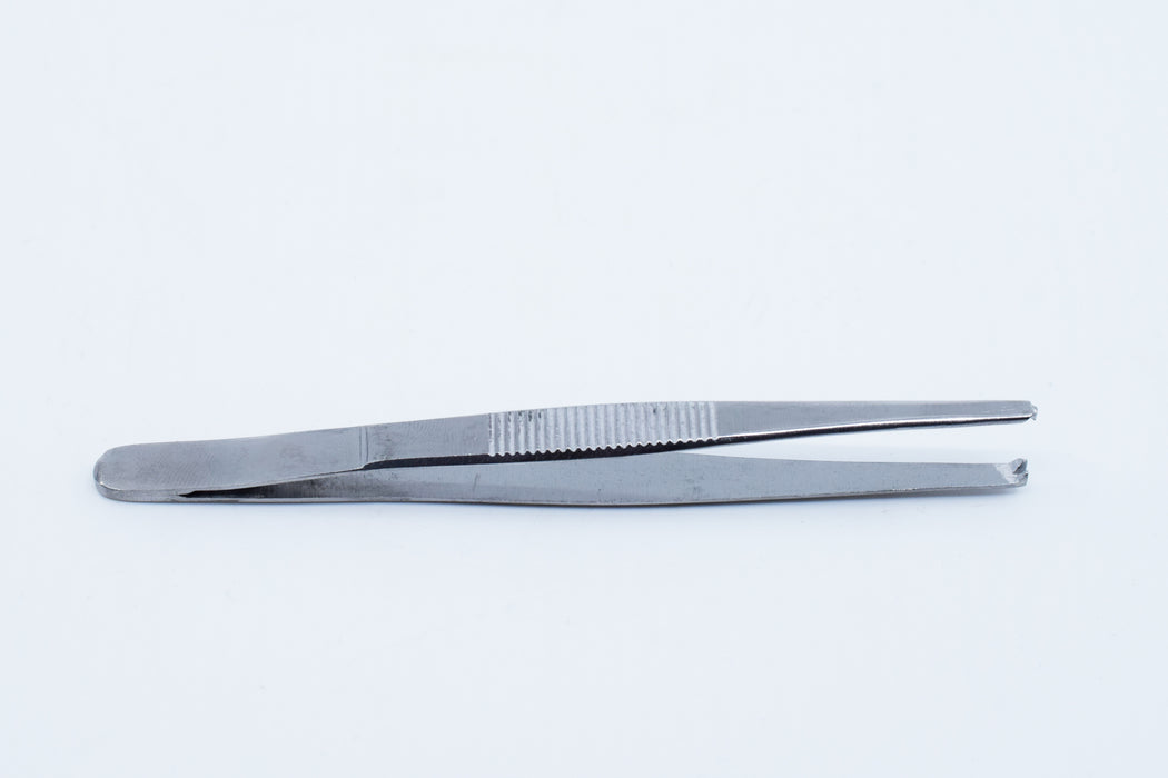 Forceps, Toothed Tips, 4.75" Long - Eisco Labs