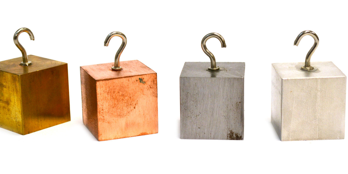Eisco Labs比重金属ブロック（5cm）4本のミョウバンのセット。 、真鍮、銅、そして鋼 Density Blocks- Set of 4 - Aluminum, Brass, Copper, Steel. 1.25