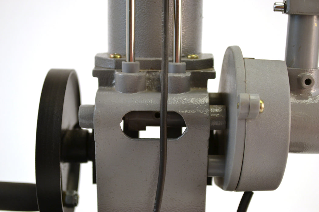 4 Stroke Diesel Hand Crank Model with Actuating Movable Parts to Demonstrate Engine Basics - 16" Tall - Eisco Labs