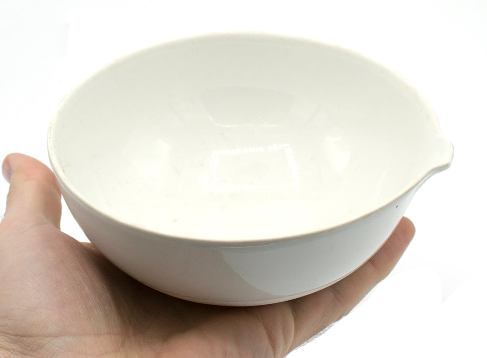 350mL capacity, Round Evaporating Dish with Spout - Porcelain - 5.2" Outer Diameter, 2.2" Tall