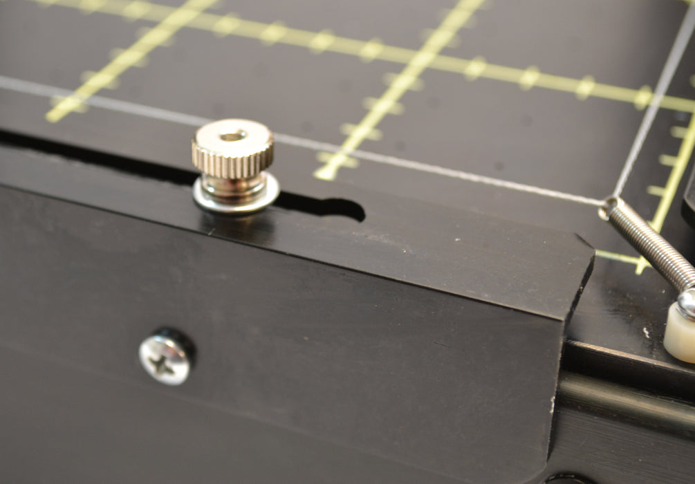 Physics Air Table for Frictionless Motion, Workable Area 65cm x 45cm - Eisco Labs